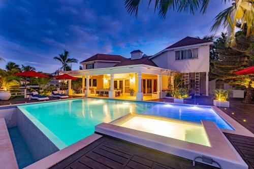 Villa Northwinds At Orange Hill Beach Private Pool