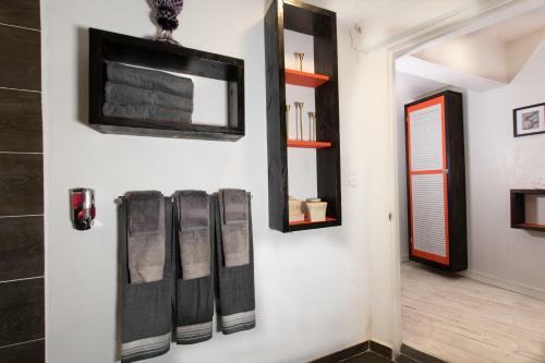 Apartamento Orange Cottage Steps To The Beach 2 Br