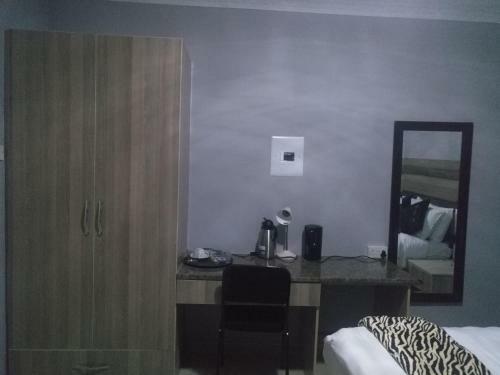 Hostal Thobela Guest House
