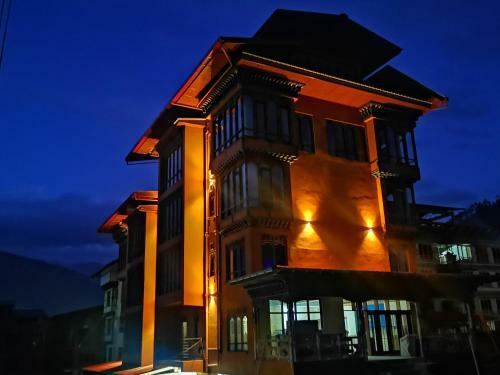 Ludrong Hotel