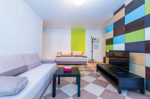 Apartment Zolotaya Gorka 13