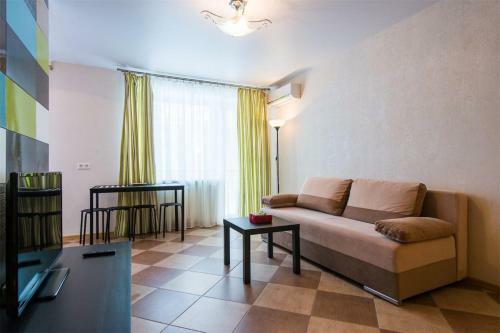 Apartment Zolotaya Gorka 13