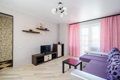 Apartament On Nezavisimosti 74(2)