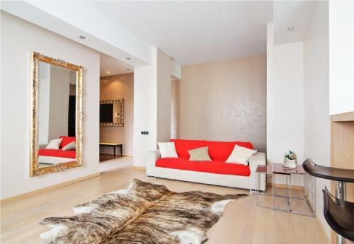 Apartment On Nezavisimosti 56