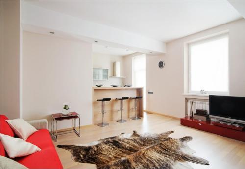 Apartment On Nezavisimosti 56