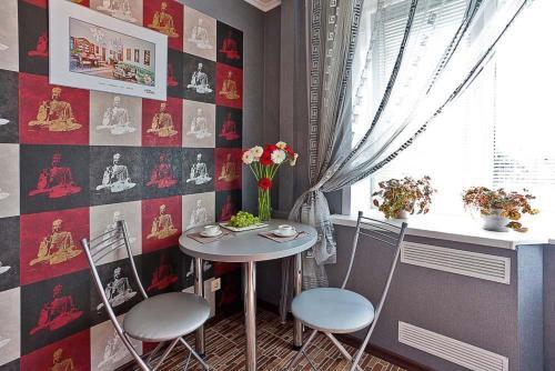 Apartment On Nezavisimosti 56