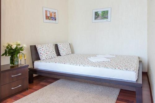 Apartment On Nezavisimosti 56