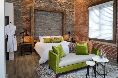 Hotel 48 King West