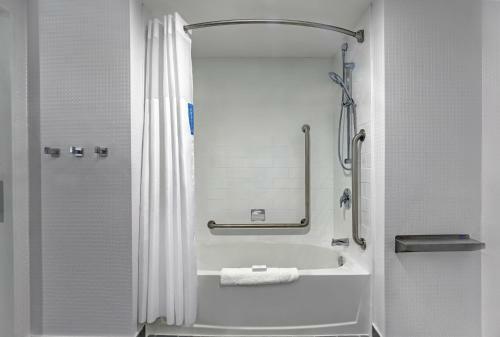 Hotel Hampton Inn & Suites Belleville