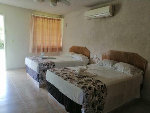 Hotel Tur�stica Laguna Encantada