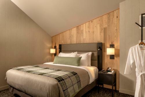 Peaks Hotel And Suites