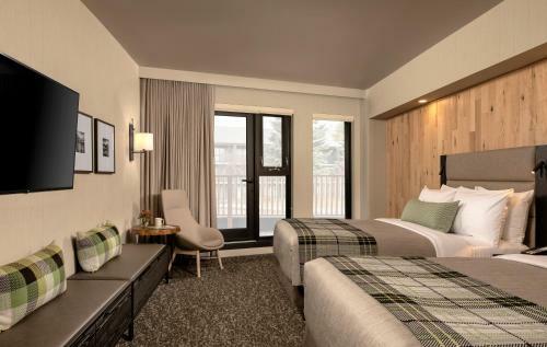 Peaks Hotel And Suites