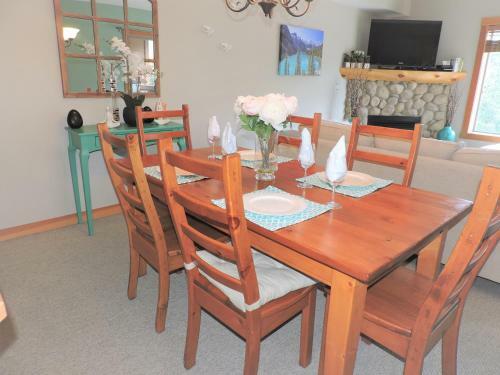Apartamento Fenwick Vacation Rental Glorious Mountain 2 Bedroom