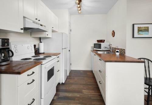 Mountain Gate - Pet Friendly 2br W Fantastic Mountain Views