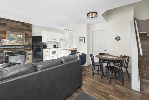 Mountain Gate - Pet Friendly 2br W Fantastic Mountain Views