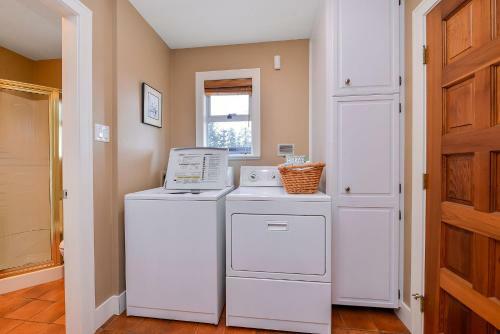 Kye Bay Winter Beach House