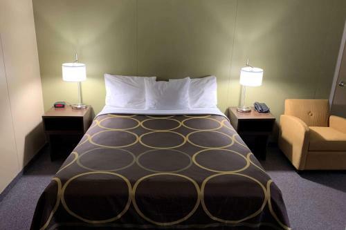 Hotel Super 8 By Wyndham Hearst On