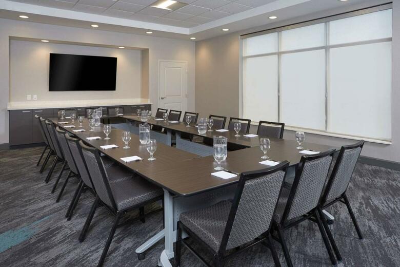 Hotel Towneplace Suites By Marriott Hamilton