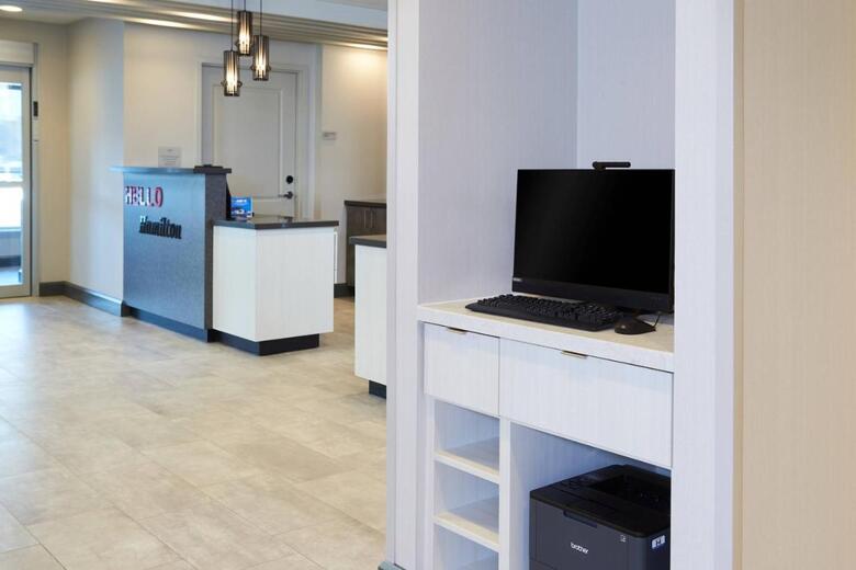 Hotel Towneplace Suites By Marriott Hamilton