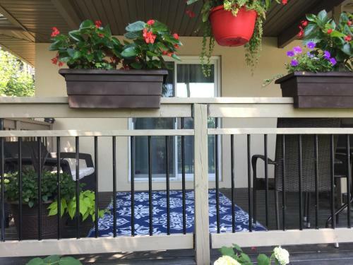 Ravenwood Bed And Breakfast