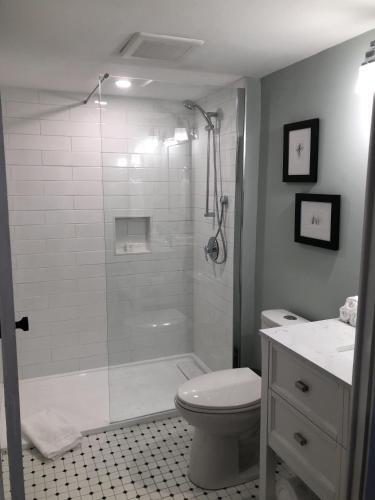 Bed & Breakfast Harrogate House Inn, Circa 1818