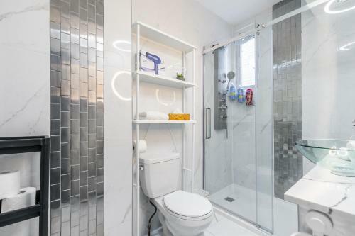 Apartamento Brand New - Upscale 1br Loft - Byward Market!