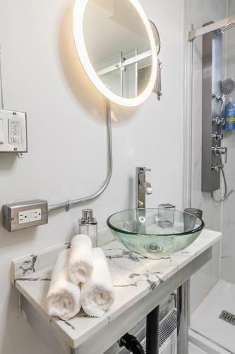Apartamento Prime Downtown - Upscale 1br In The Byward Market!