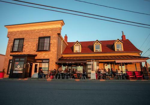 Hotel Auberge Chez Bass
