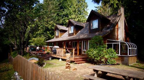 Albergue Up The Creek Backpacker's Lodge
