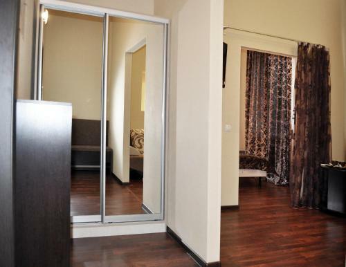 Rhapsody Hotel