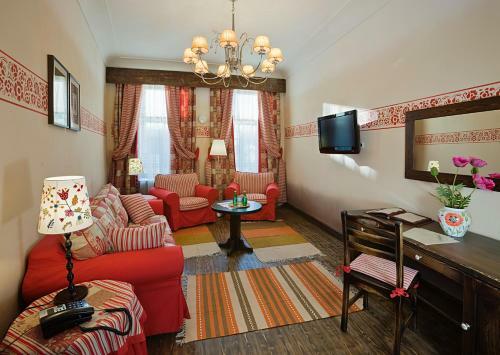 Vodograi Hotel