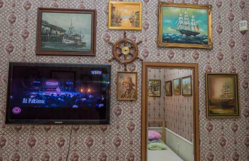 Hostal View On Neva