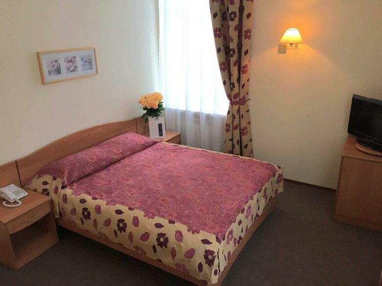 Tourist Hotel