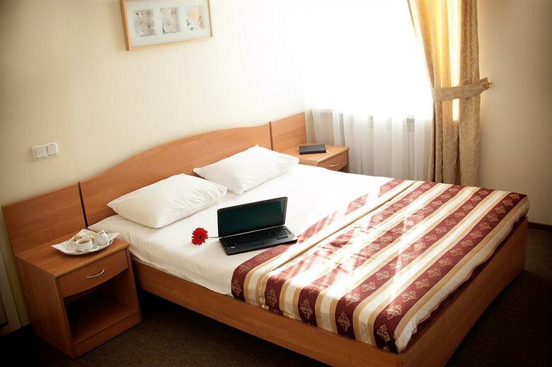 Tourist Hotel