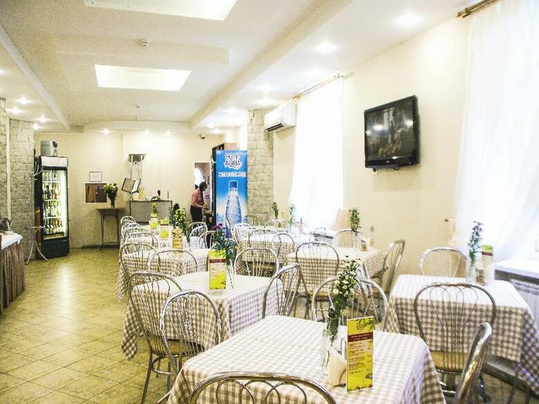 Tourist Hotel
