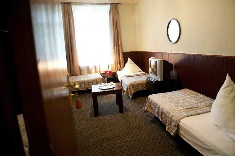 Tourist Hotel