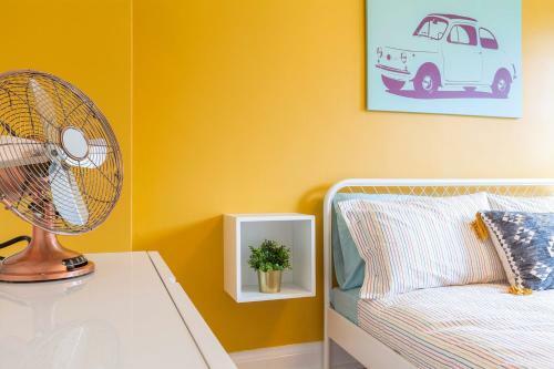 Apartamento Chic Apt Bet Eglinton W And St Clair W Stations!