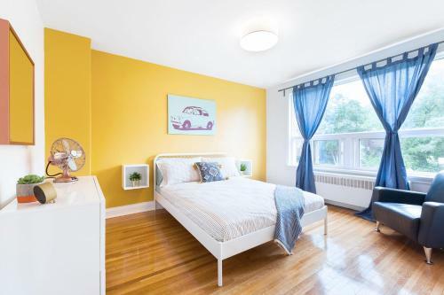Apartamento Chic Apt Bet Eglinton W And St Clair W Stations!