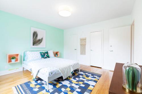 Apartamento Chic Apt Bet Eglinton W And St Clair W Stations!