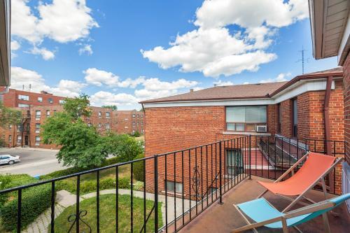 Apartamento Delightful Apt Bet Eglinton & St Clair W Stations!
