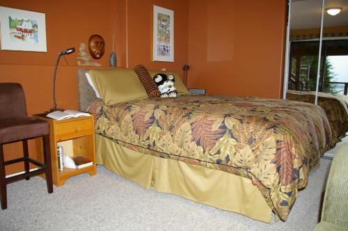 Bostrom's B&B On Little Beach Bay