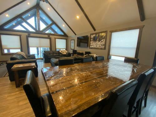 Eagle Nest