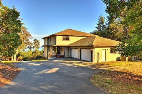 Arbutus Hill