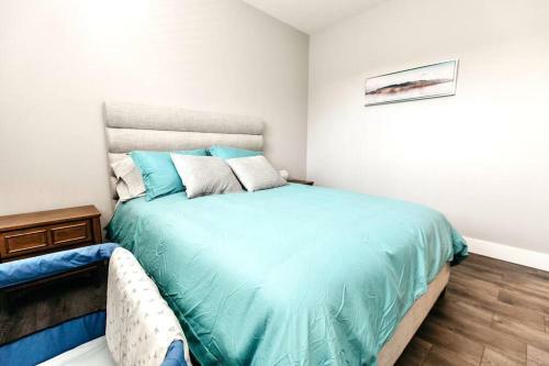 New 2 Bedroom Sulte