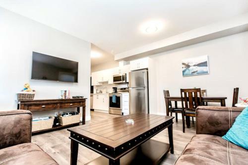 New 2 Bedroom Sulte