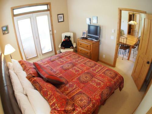 Crystal Forest #54 By Bear Country