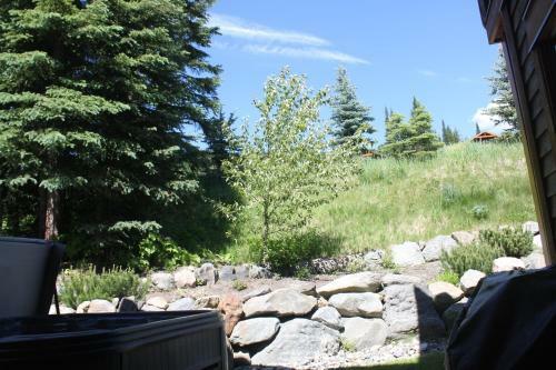 Discovery's Woodhaven 8 In Sun Peaks