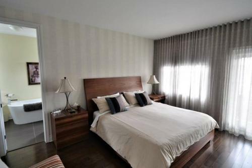 Le Champlain 101 Unique Condo 4 �toiles Sur Deux �tages!!