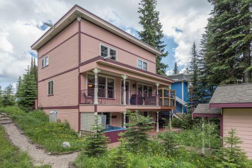 Chakra Chalet