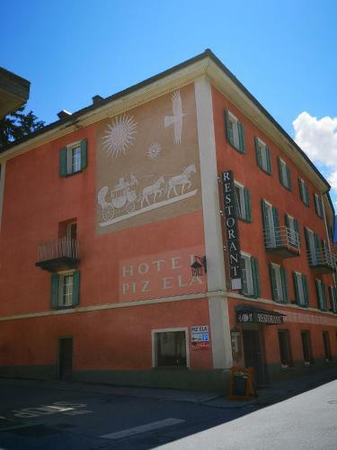 Hotel Piz Ela Berg�n